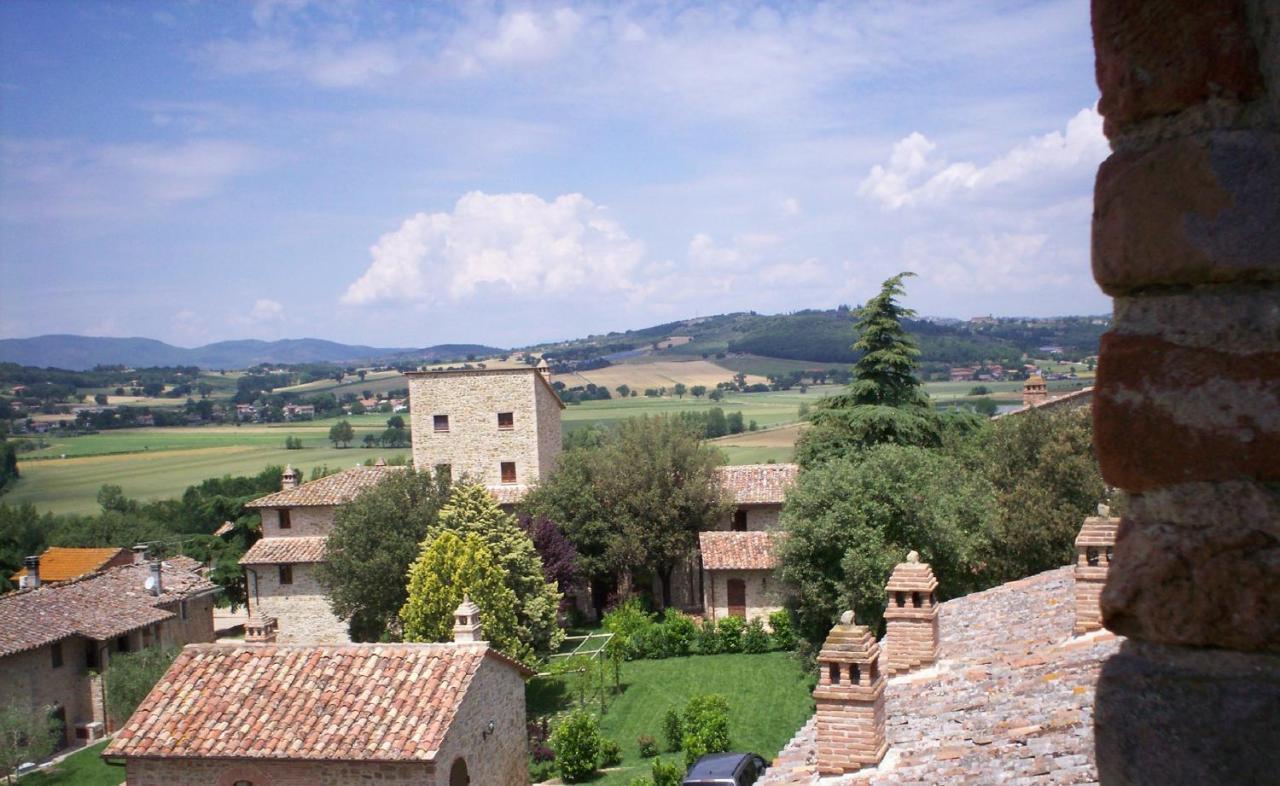 Villa Castello Monticelli Perugia Exterior foto